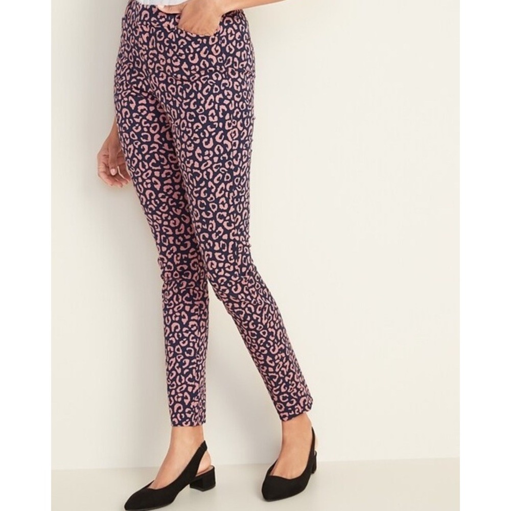 Old Navy Navy and Pink Leopard Ankle Pants